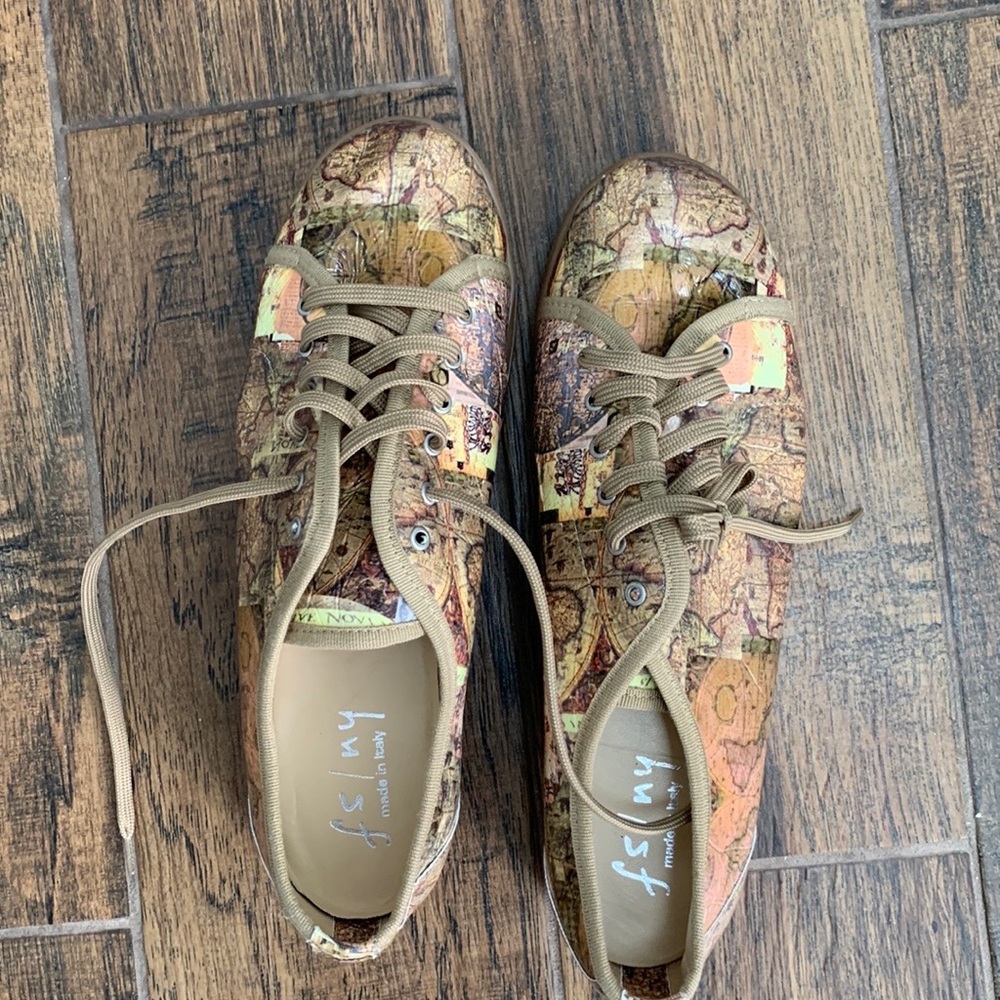 FS/NY map sneakers